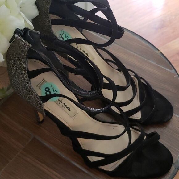 💗Strappy Black Stiletto Heels with Glitter - Picture 2 of 6